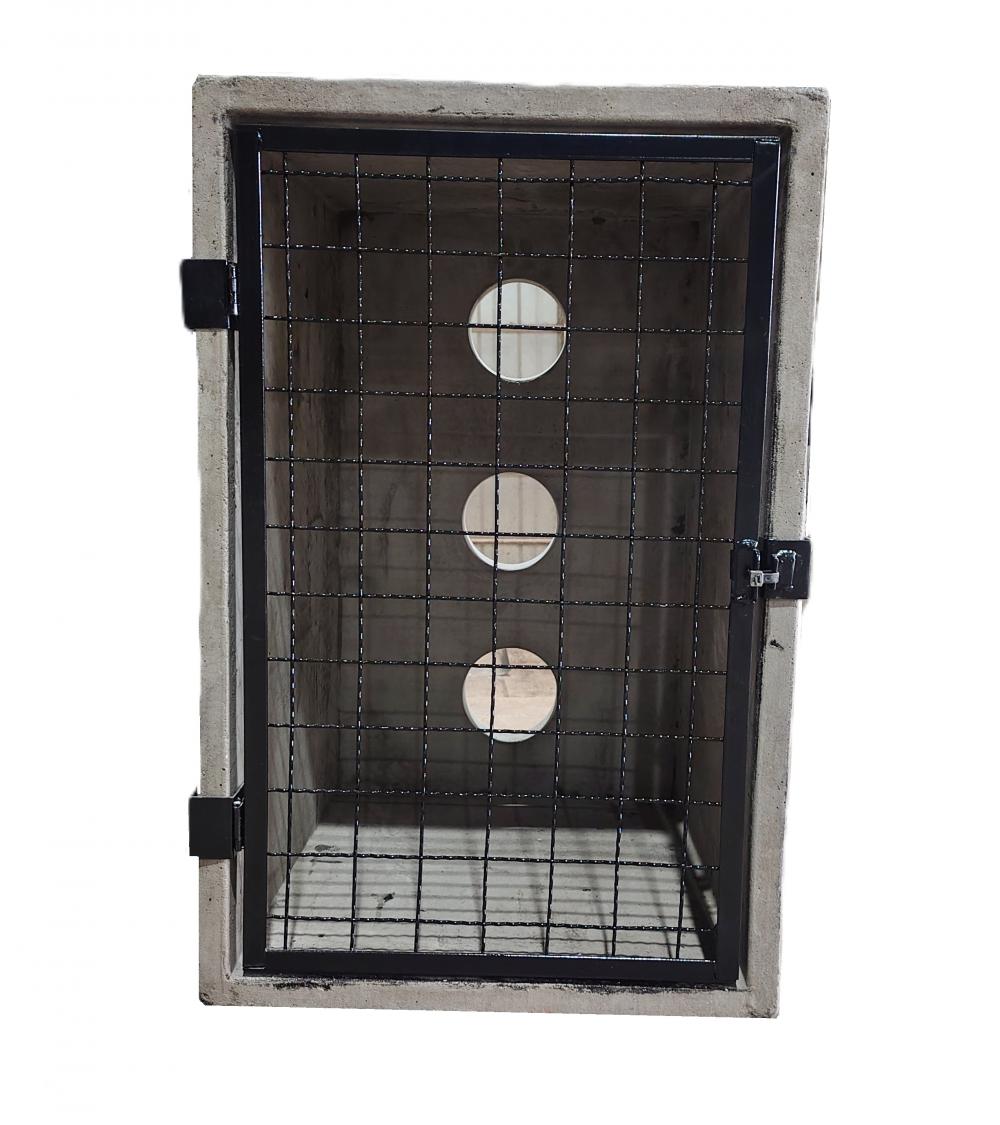 ABRIGO DE GÁS - COM PORTINHOLA - 77 X 50 X 45 CM